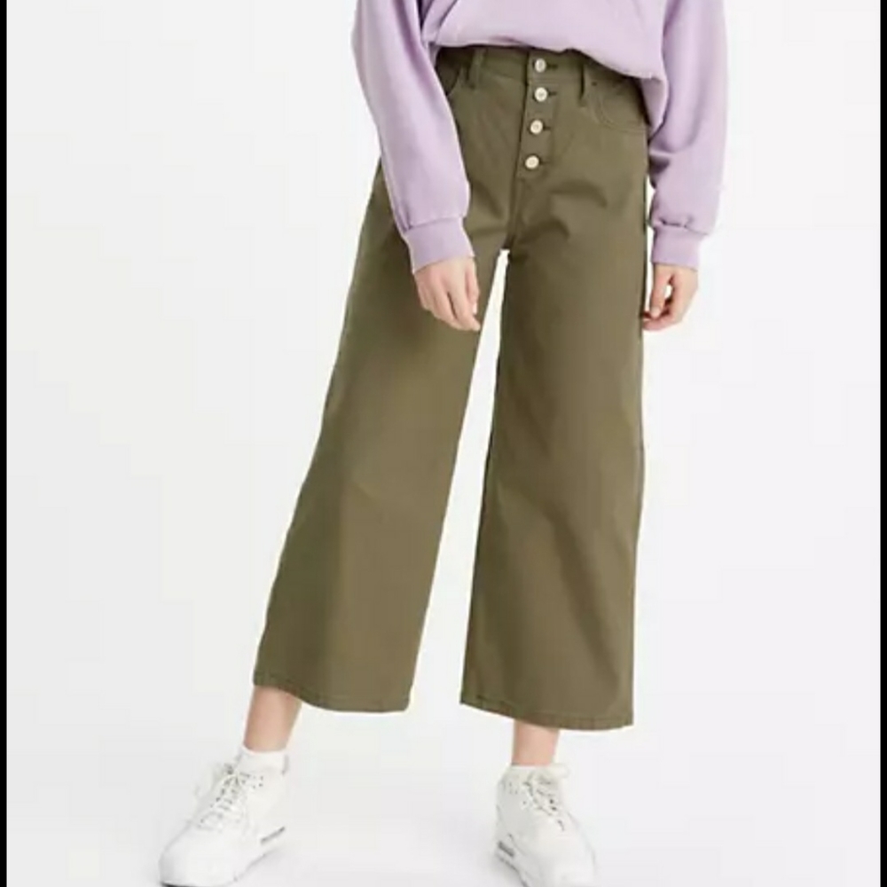 Levis Mile High Cropped Wide Leg Button Fly Jeans